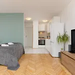 Studio Downtown By Renters