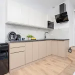 Studio Downtown By Renters * وارسو